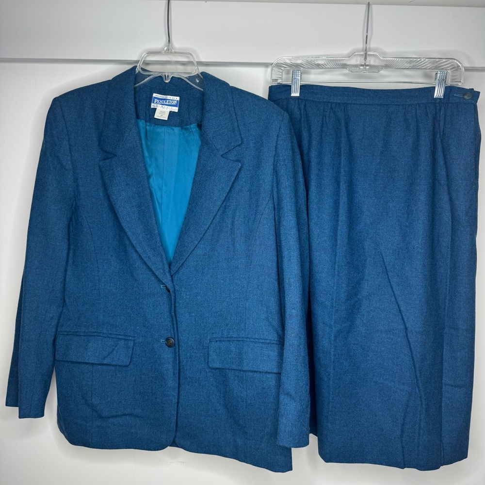 Pendleton Vintage 100% Virgin Wool Blue Blazer / Skirt Set Blue